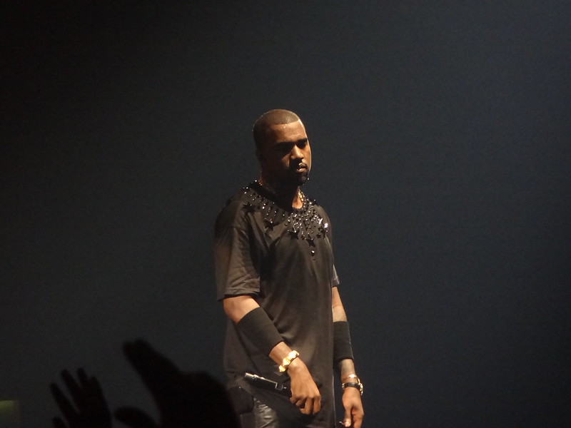 kanye west watch the thrown tour
